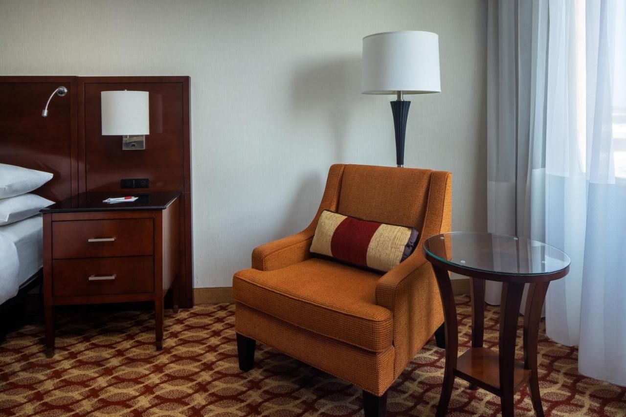 Hotel Indianapolis Marriott East Exterior foto