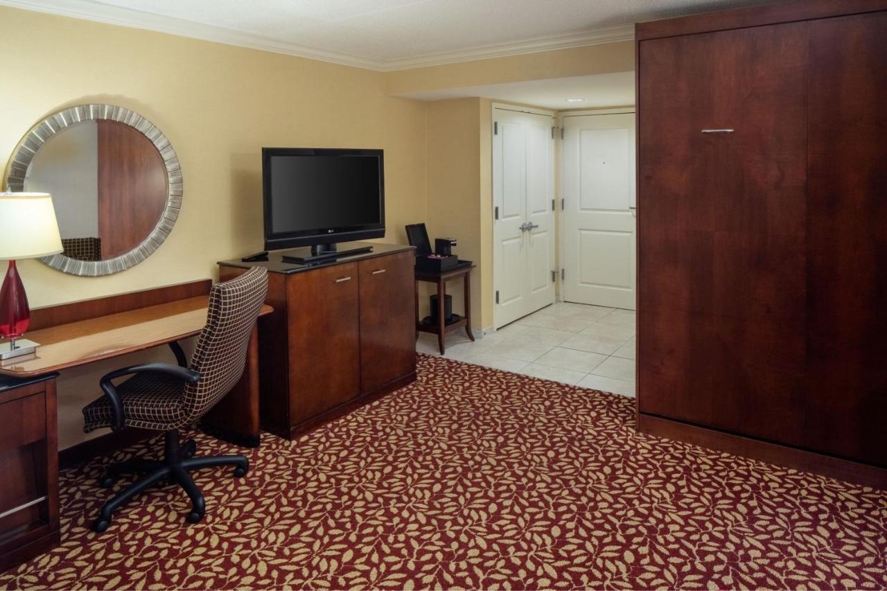 Hotel Indianapolis Marriott East Exterior foto